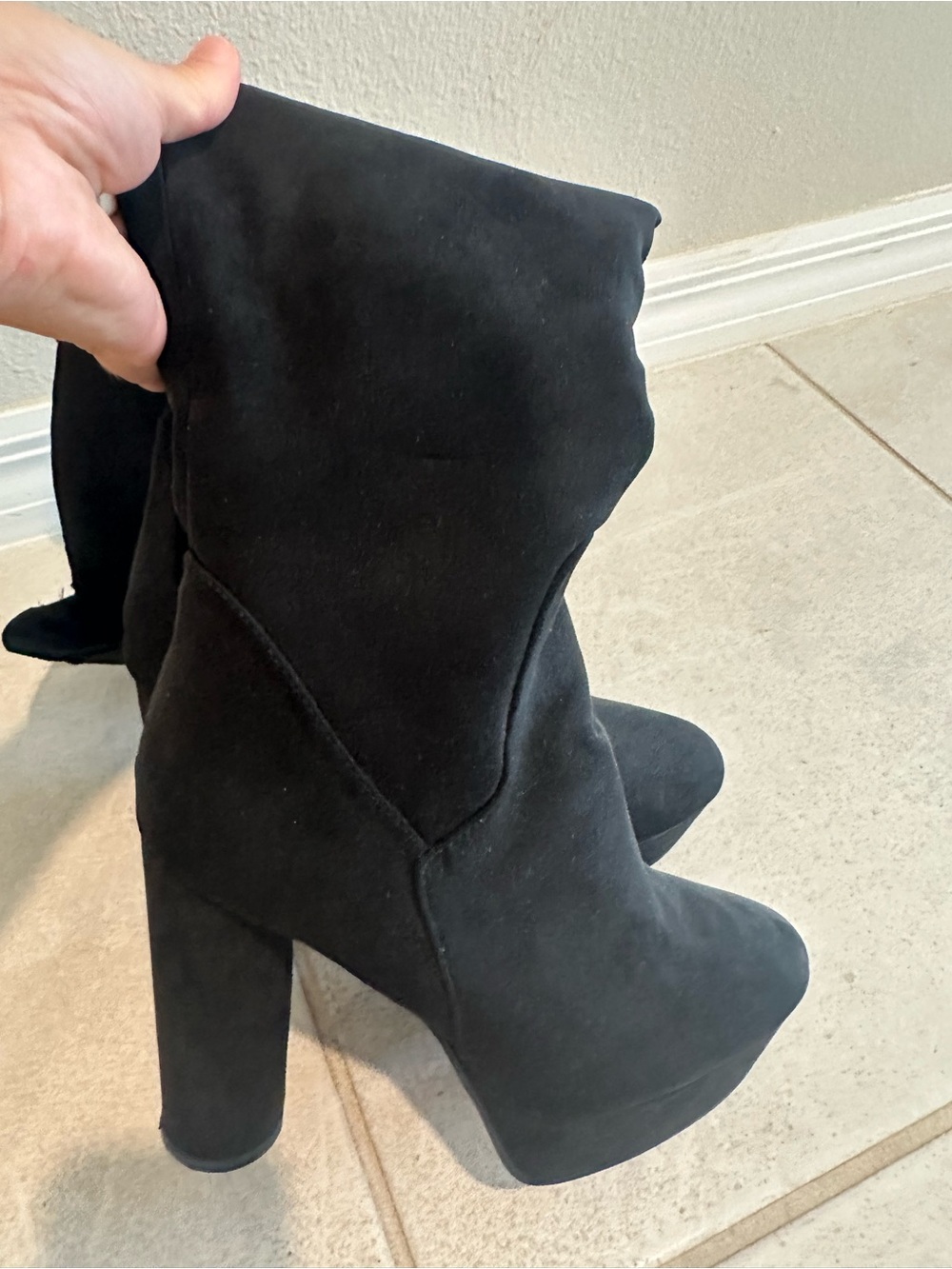Women's Black Suede High Block Heel Boots 8/38